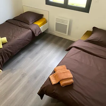 Apartment Chez Nadia 3 *
